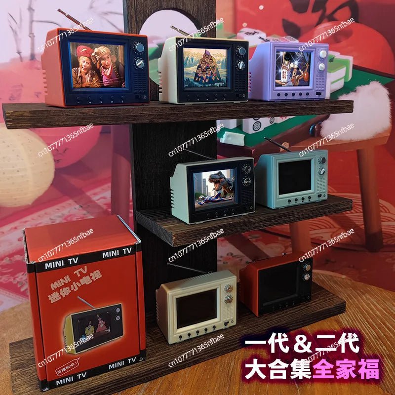 Mini TV retro Esen-cia de 2,4 polegadas, televisão portátil em miniatura com suporte para U Disk, funcionando e detalhada.