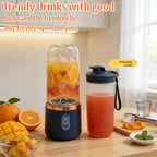 Liquidificador portátil elétrico esen-cia com 6 lâminas, capaz de fazer sucos, smoothies e triturar gelo em um design compacto.