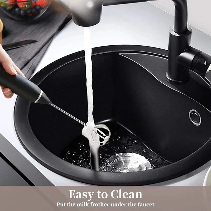 Batedor de leite elétrico portátil esen-cia com design compacto, perfeito para café, cappuccino e mistura de alimentos.