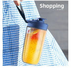 Liquidificador portátil de frutas Esen-cia, mini elétrico, com copo de USB e seis lâminas para sucos caseiros.
