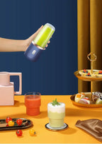 Liquidificador portátil USB esen-cia, mini liquidificador de 400ml com 6 lâminas, ideal para smoothies na academia, cozinha ou viagem.